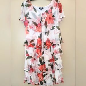 SLNY women's floral tiered dress NWT size 16